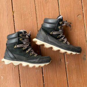 SOREL Kinetic Conquest Boot 7.5
